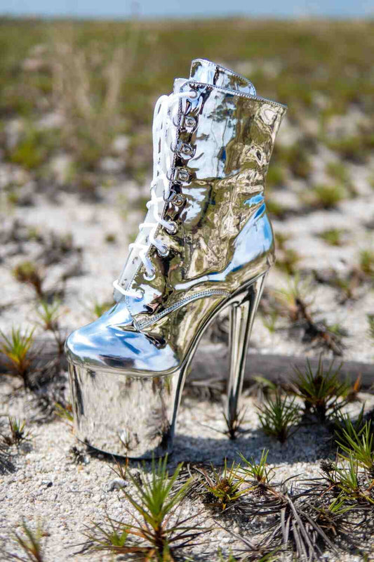 Solar Chrome Boots